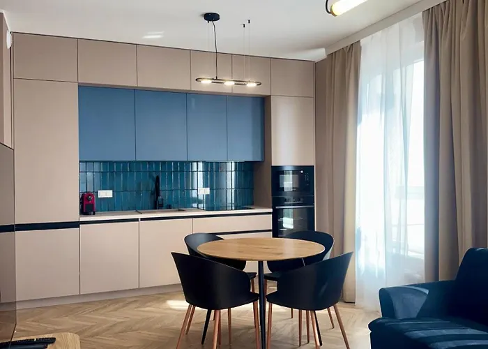 Korfantego 99 New 2-Bedroom Center