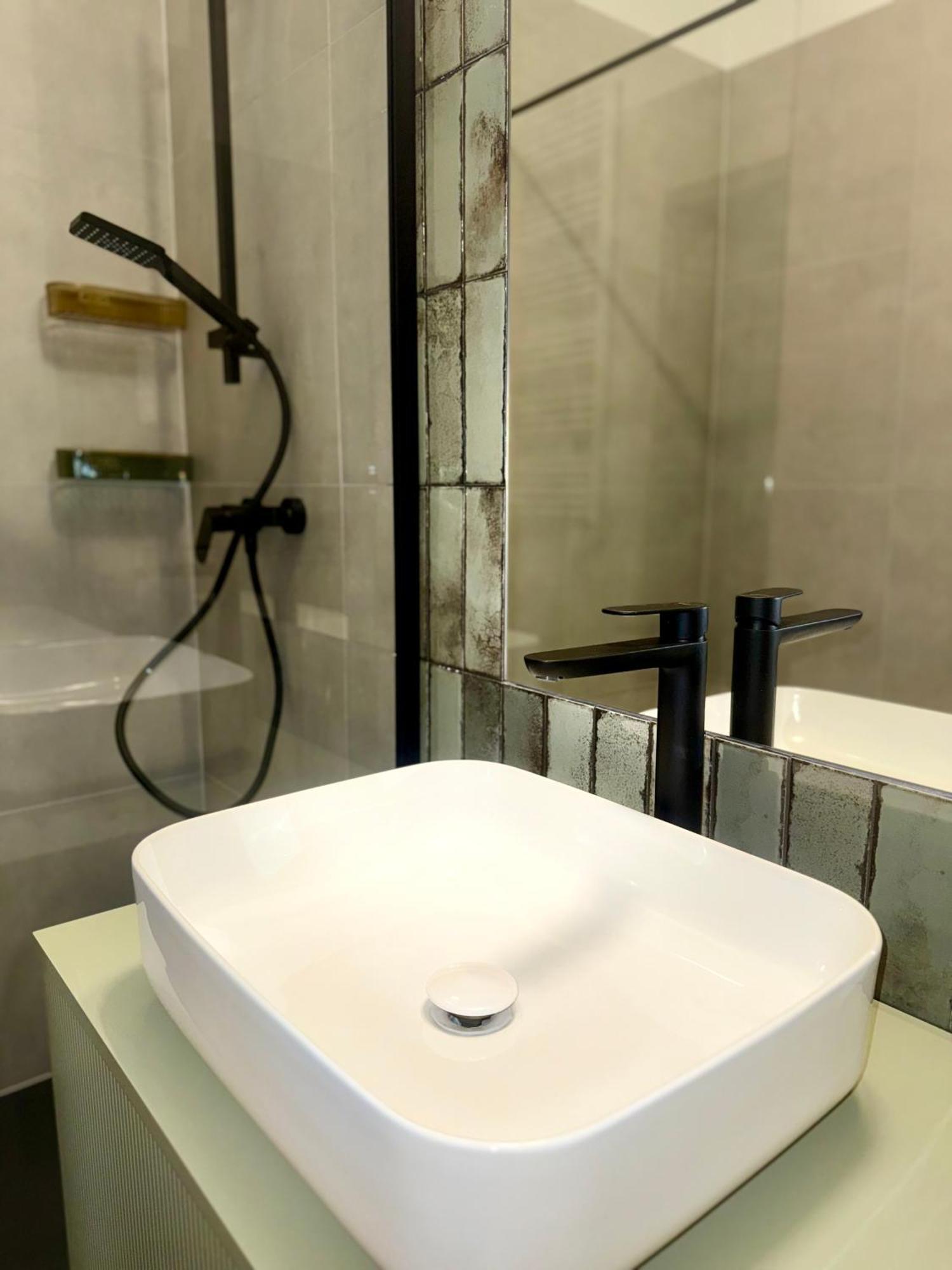 Korfantego 99 New 2-bedroom Center Apartament Katowice