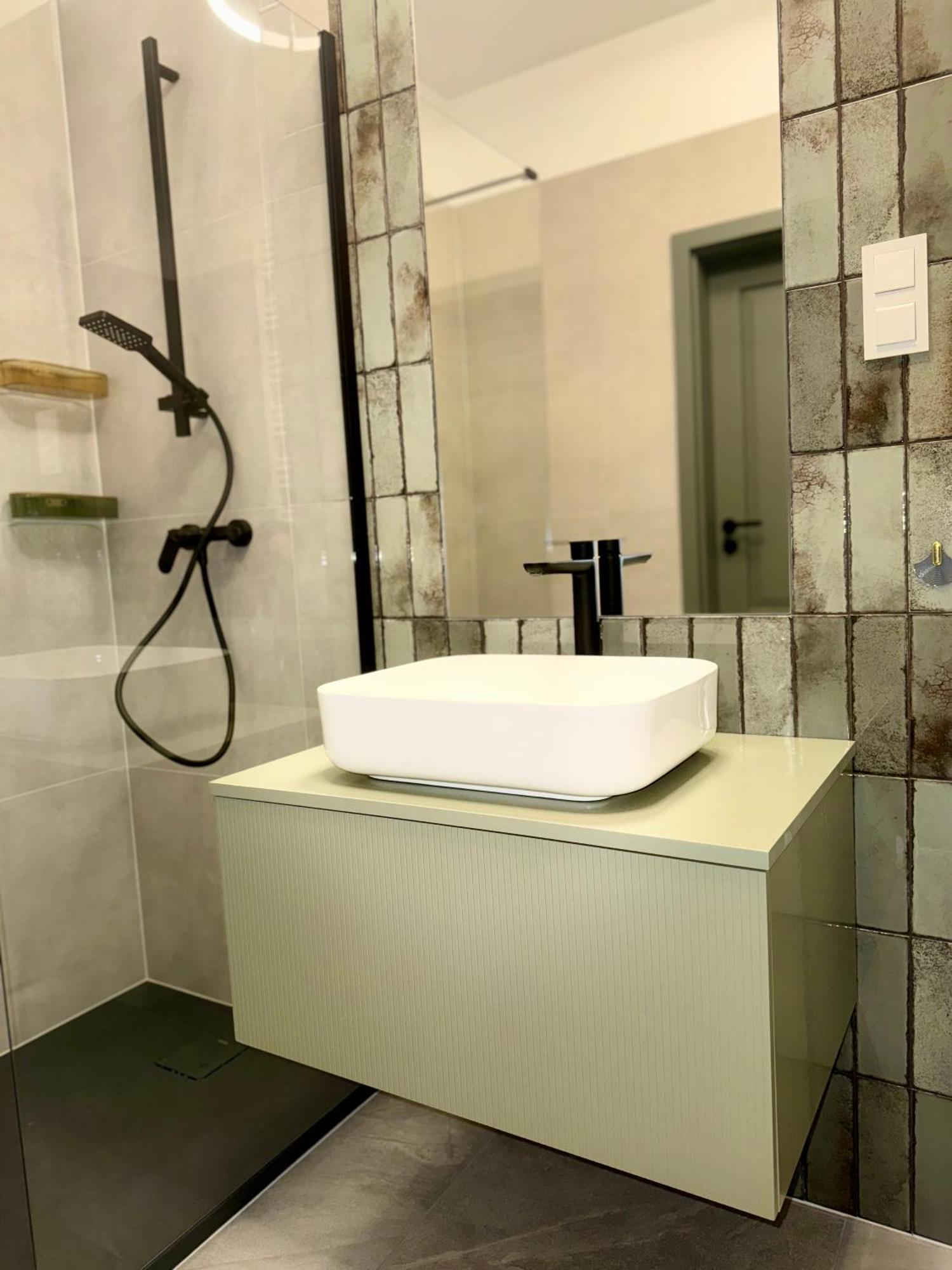 Korfantego 99 New 2-bedroom Center Apartament *